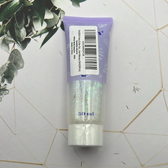 NWT Body/Face/Hair Cosmetic Festival Sequins Glitter Gell Makeup 50ml (White) - Picture 8 of 11